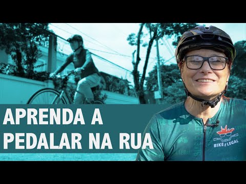 É permitido aos ciclistas andar na calçada?