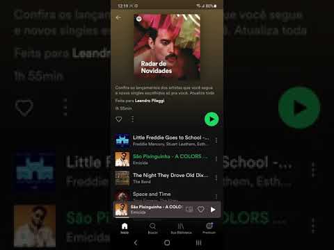 Por que o YouTube Music fica pausando sozinho?