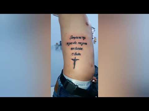 Quais são as melhores frases para tatuagem no braço masculino?