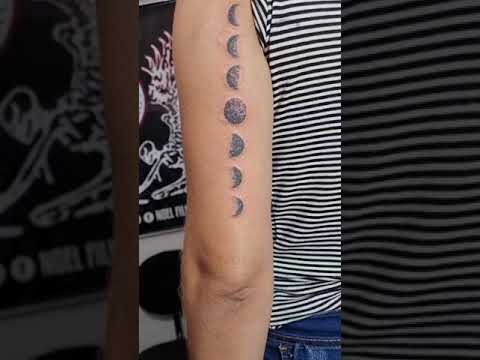 Quais são os significados das tatuagens das fases da lua?