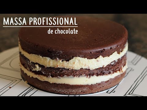 Qual é a melhor receita de bolo de aniversário de chocolate?