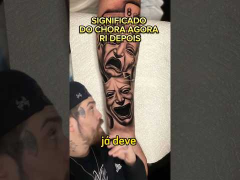 Qual é o significado da tatuagem Chora agora, ri depois para a polícia?